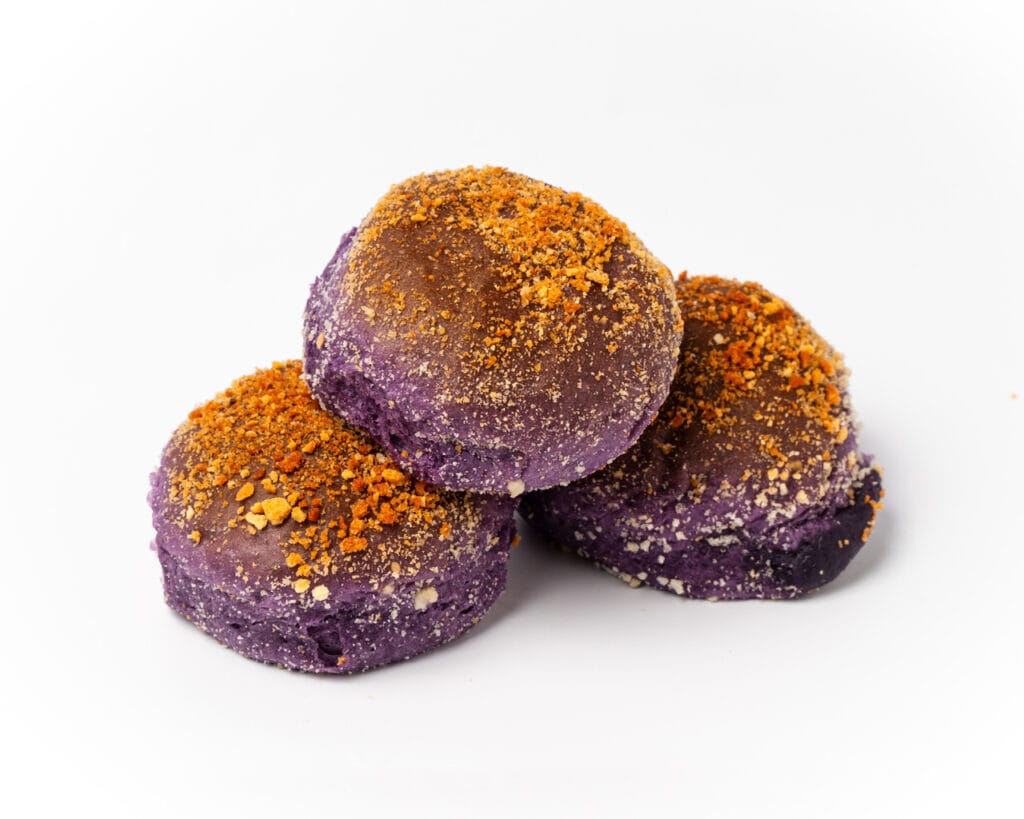 Ube pandesal